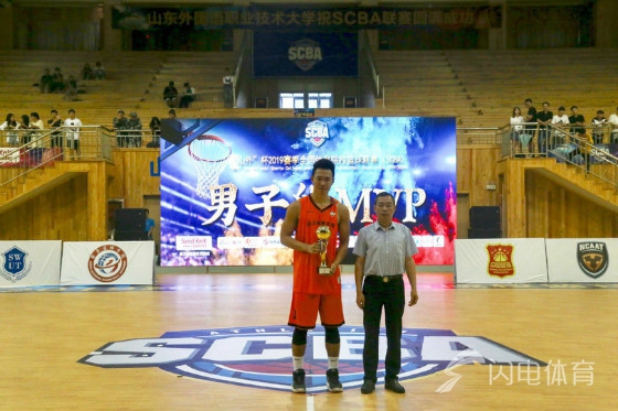 2f3e1fd15a80a7c02a8d65a7b0071bbd.jpg 贺希宁.jpg