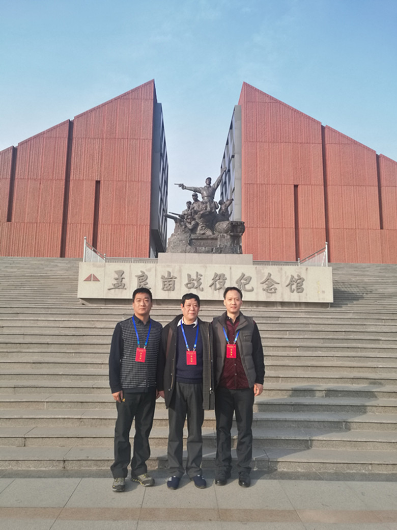 2月21日培训结束后,三位"第一书记"即到帮扶村的刘垓子镇报到,并于三